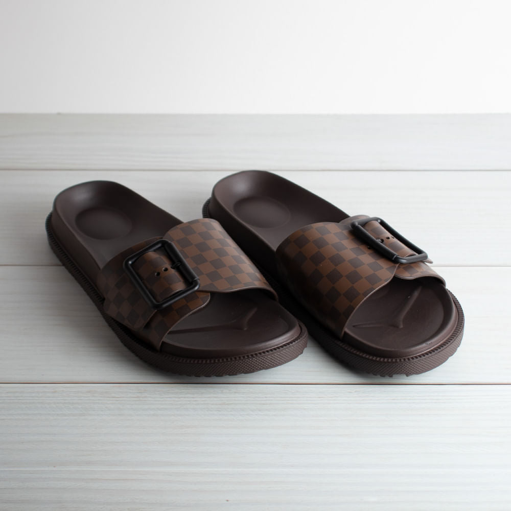 Pantuflas Modernas Cuadros Marrón Talla 42