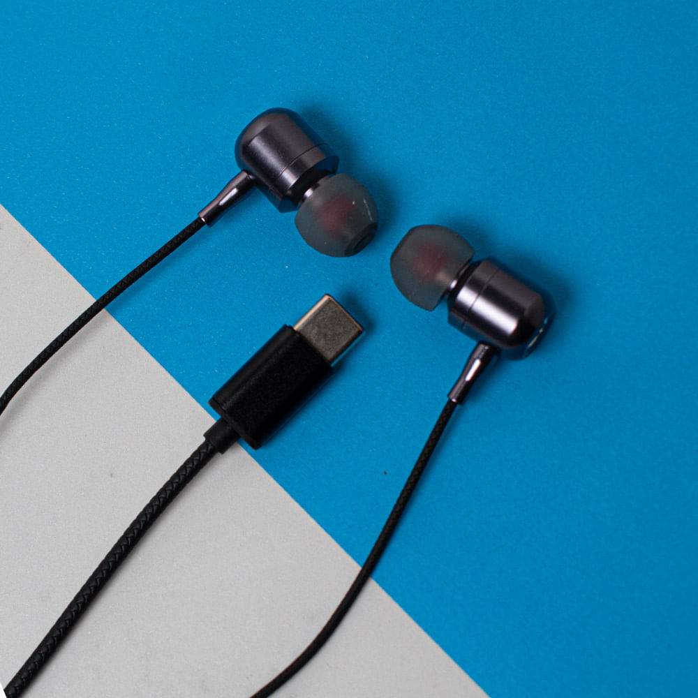 Auriculares In-Ear Con Cable Con Conector Tipo C Negro