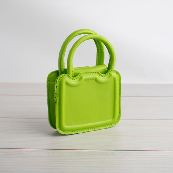 Cartera con Cadena Verde Claro