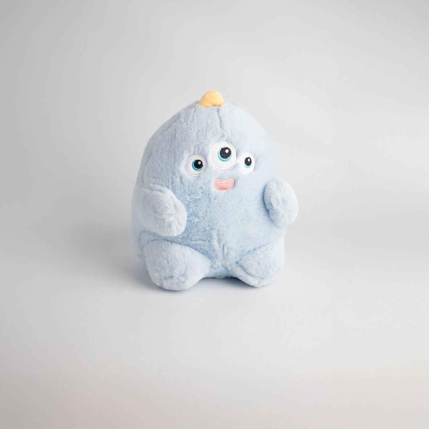 Peluche Little Monster Color Azul 20 Cm