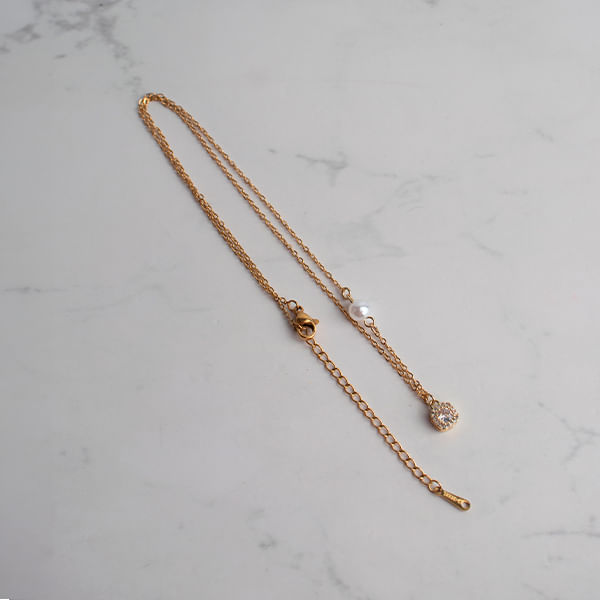 Collar con Perla y Dije Dorado
