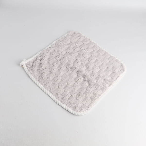 Toalla Cuadrada Ultrasuave Gris