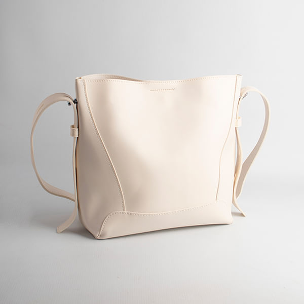 Bolso Clásico Crema