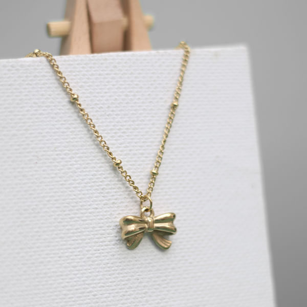 Collar Dije Lazo Dorado
