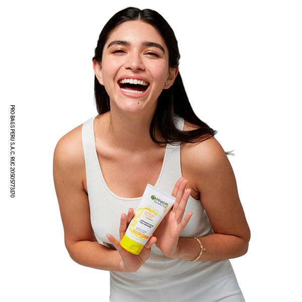Gel Limpiador Garnier Express Aclara Cleansing