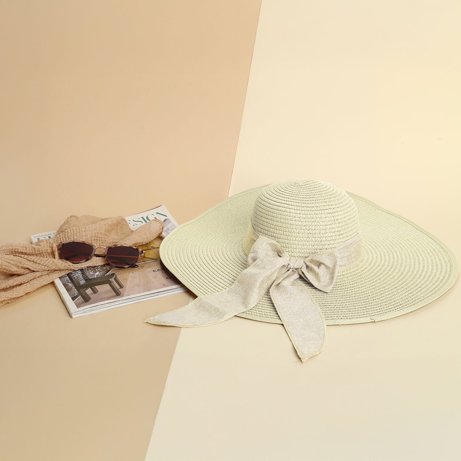 Sombrero de Playa con Lazo Marrón