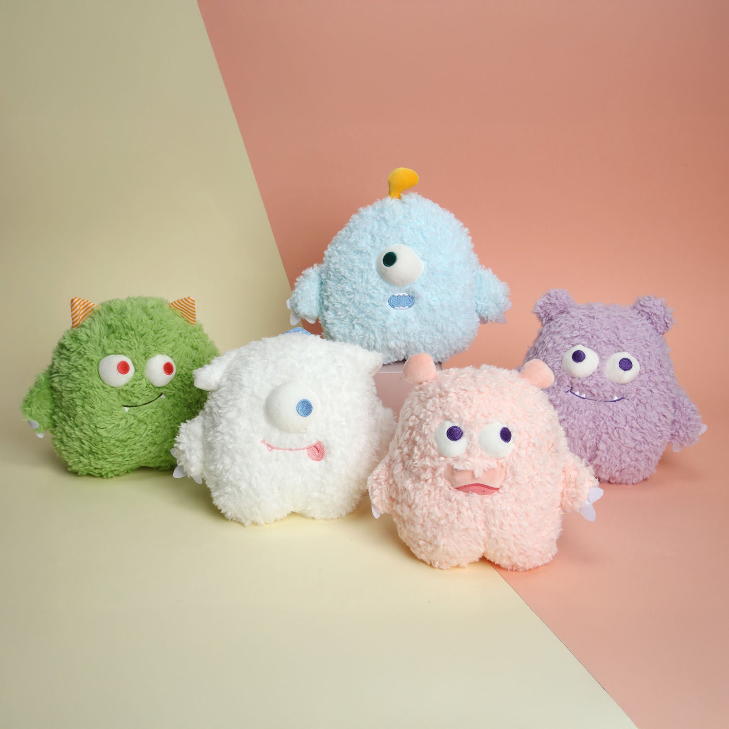 Peluche Monstruo Rosa 21cm