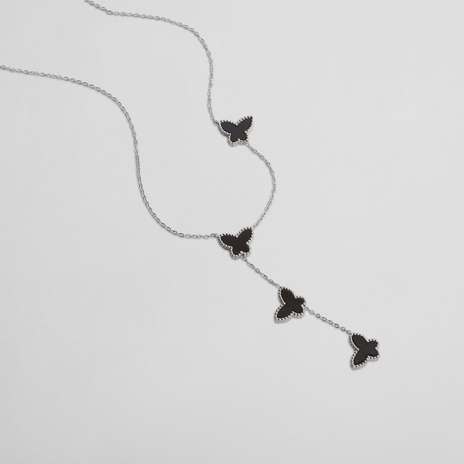 Collar Plateado Mariposa