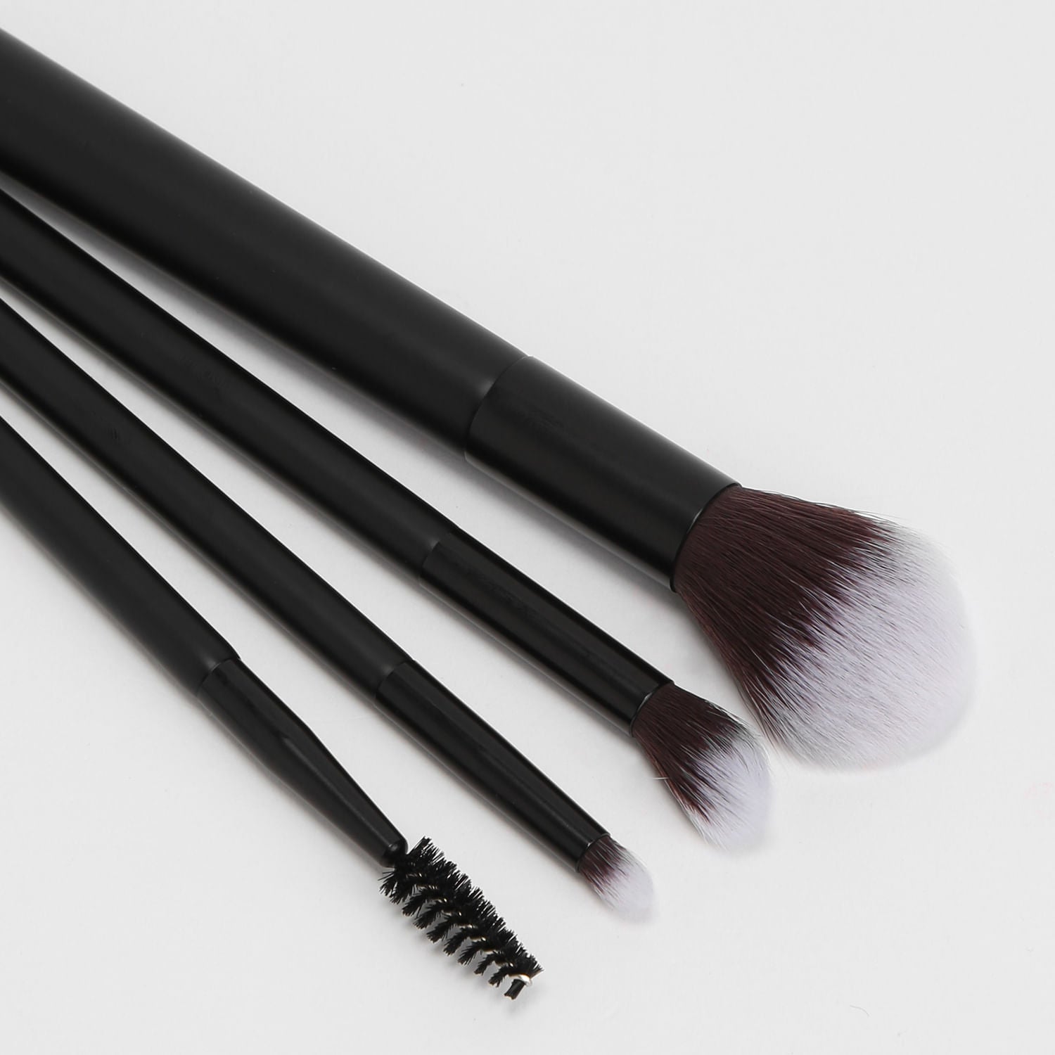 Set de 4 Brochas de Maquillaje