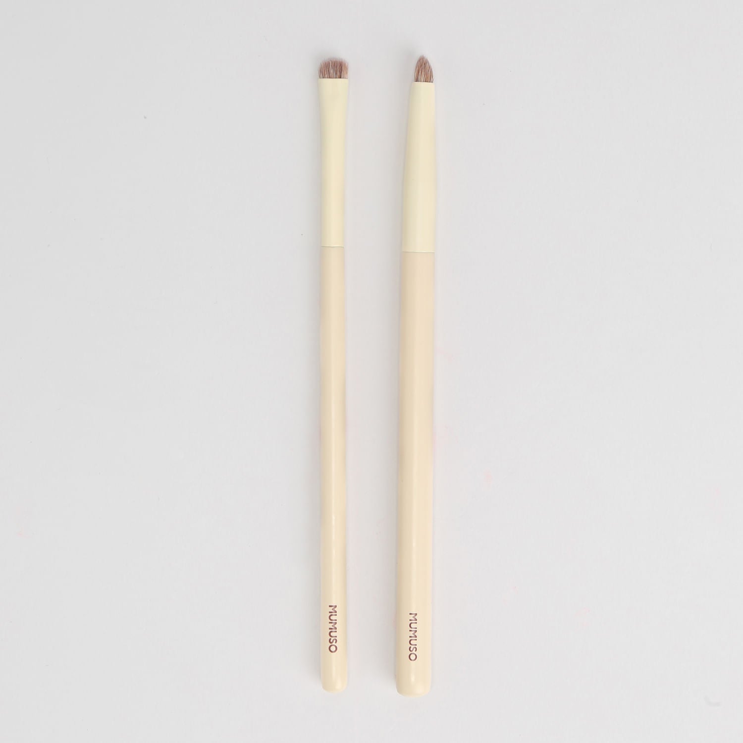 Set de 2 Brochas de Ojos