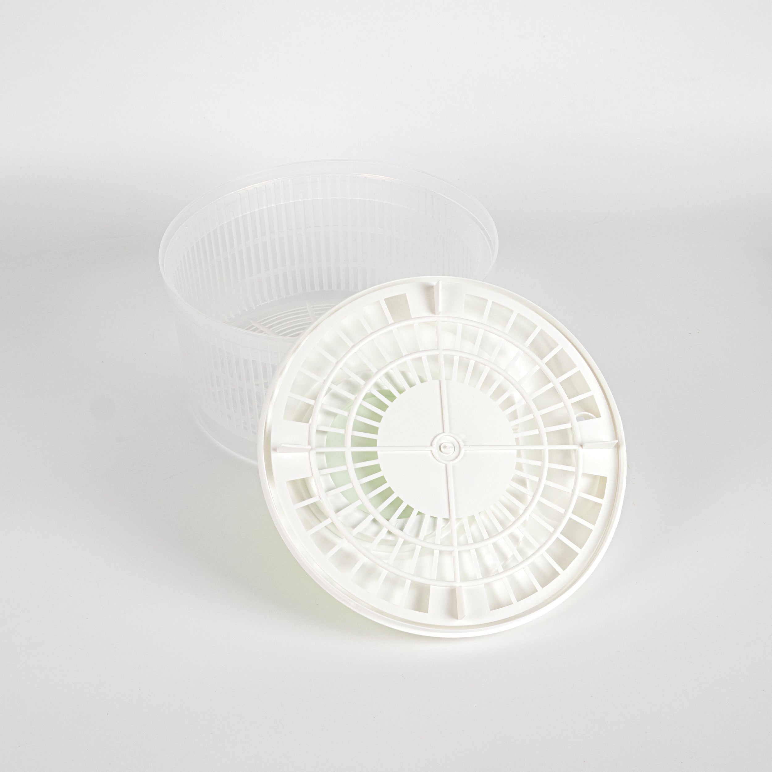 Deshidratador manual multifuncional de verduras