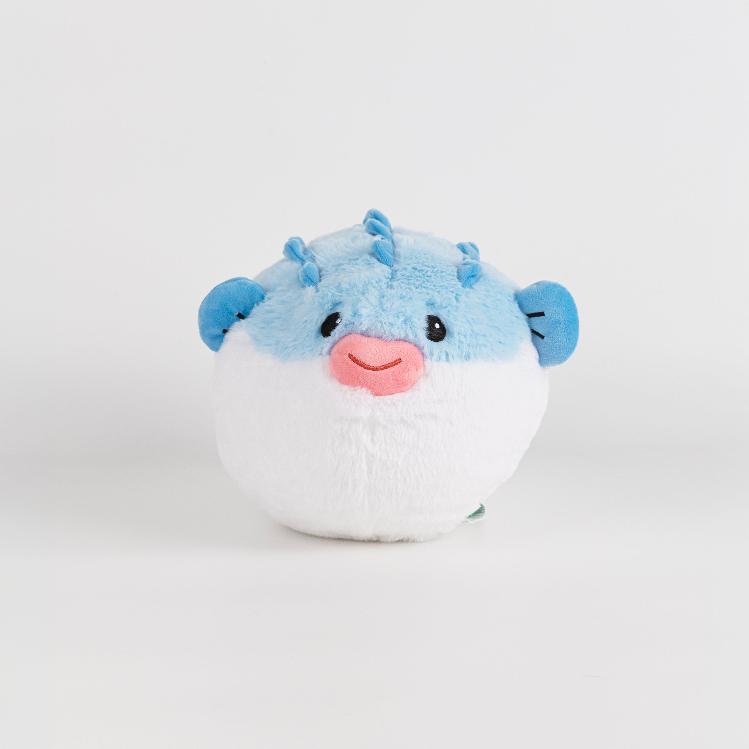 Peluche pez globo tumbado