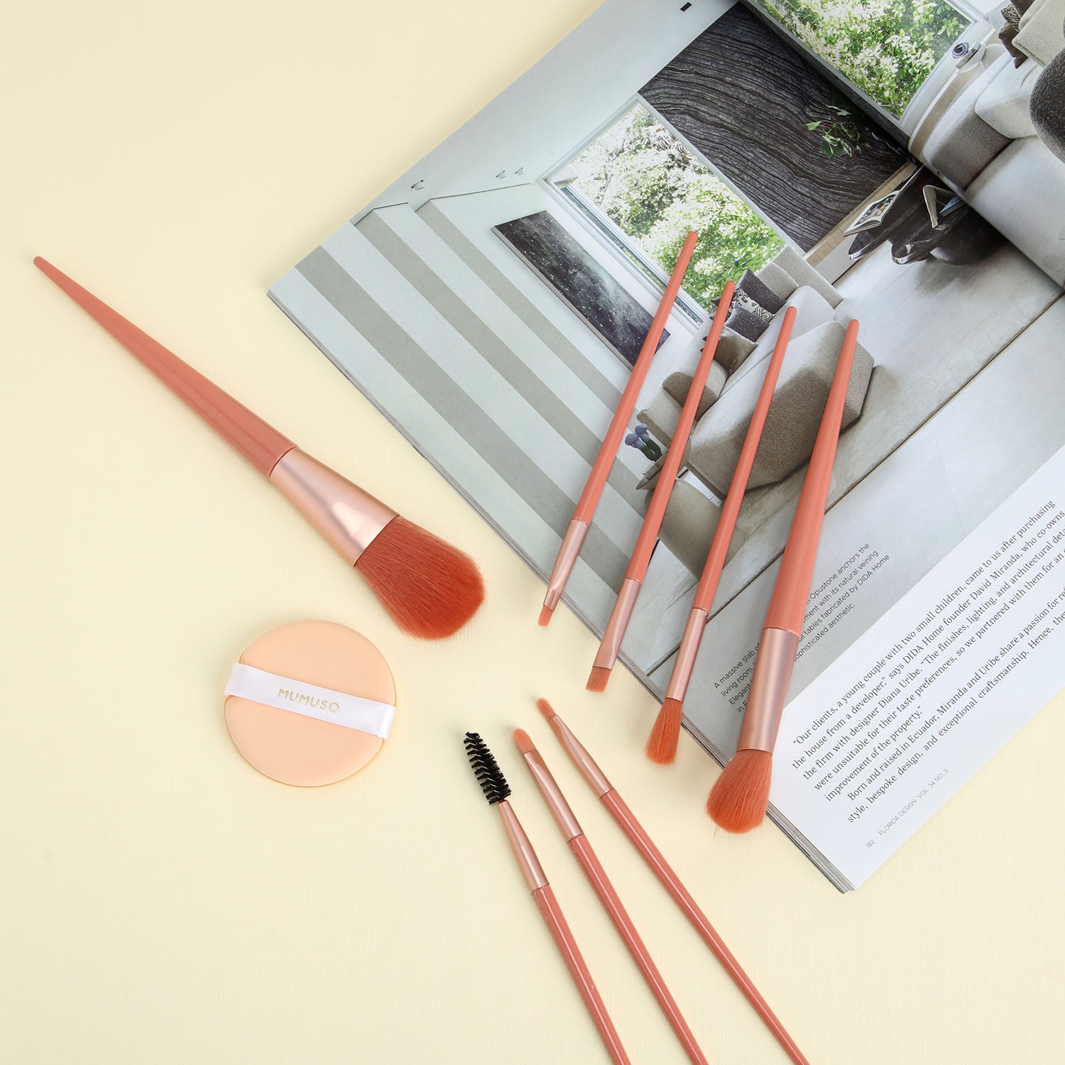 Set de 8 Brochas de Maquillaje