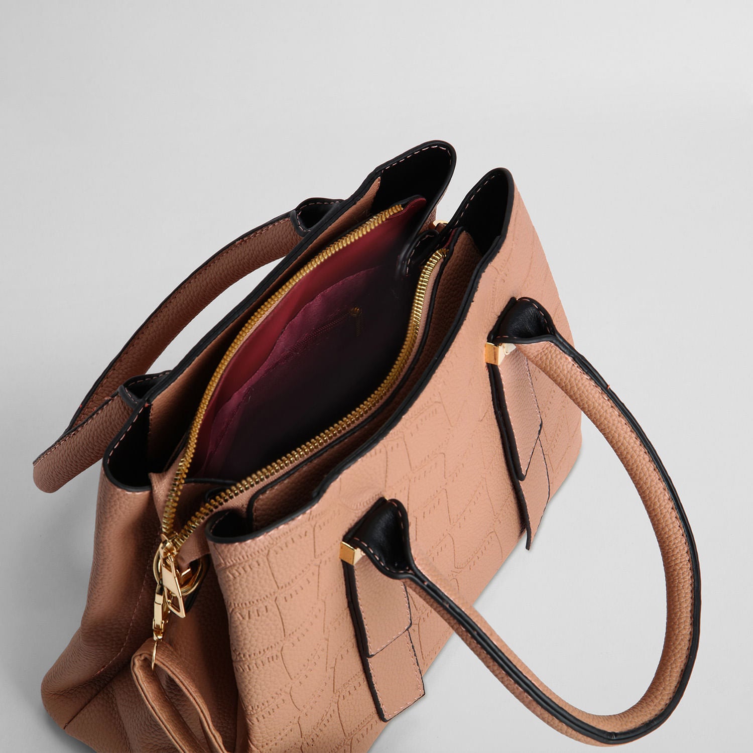 Cartera con Lazo y Textura Rosa