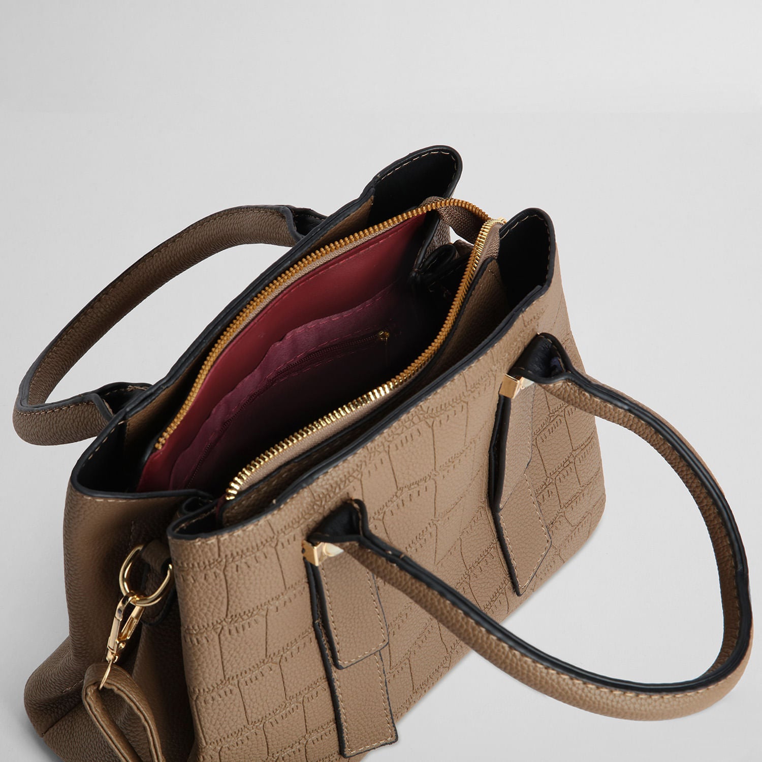 Cartera con Lazo y Textura Marrón Claro