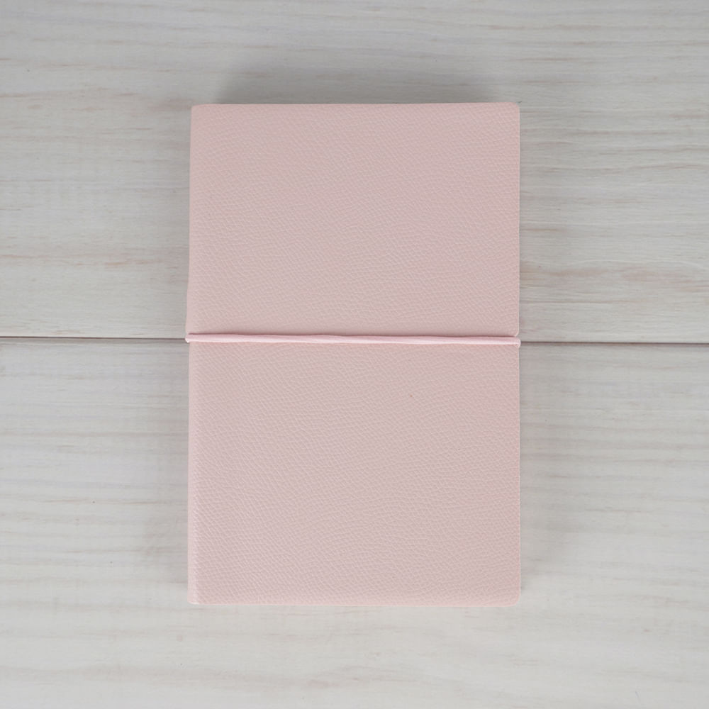 Cuaderno B6 con Elástico Rosa Pastel