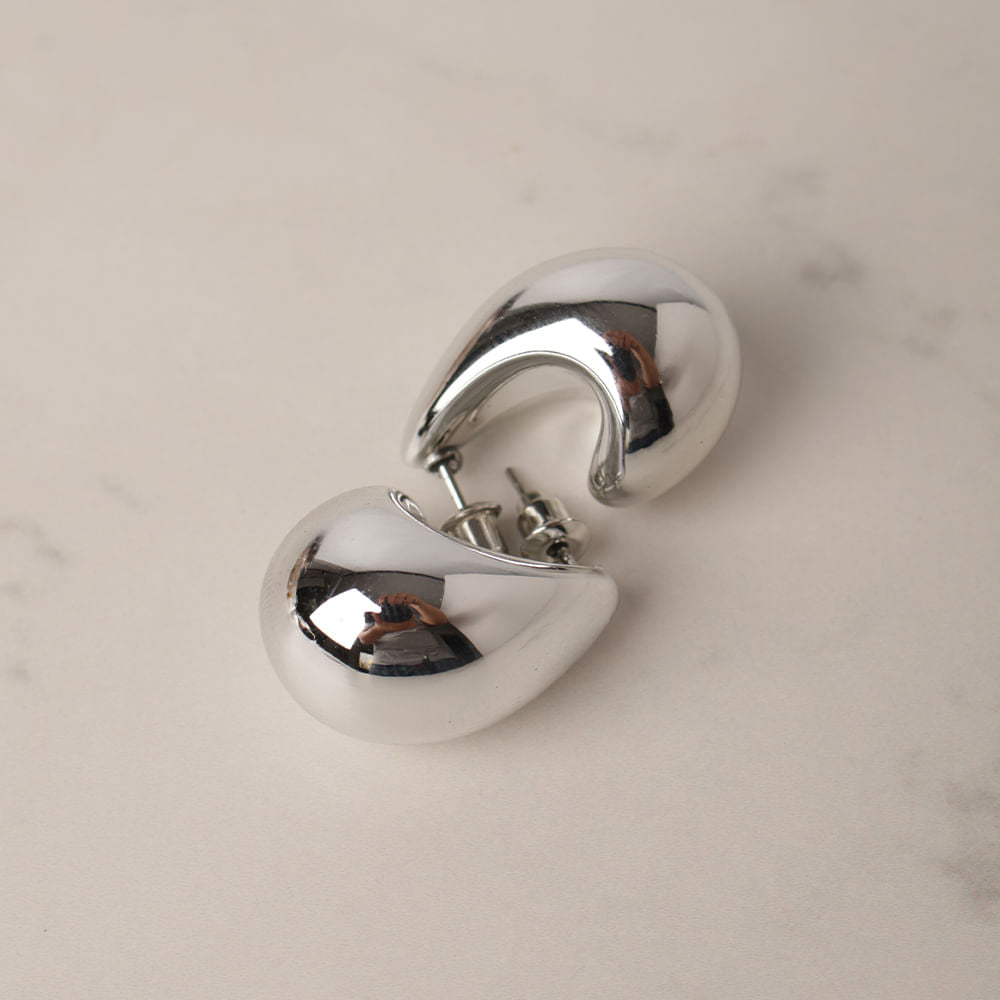 Aretes dorados Gota